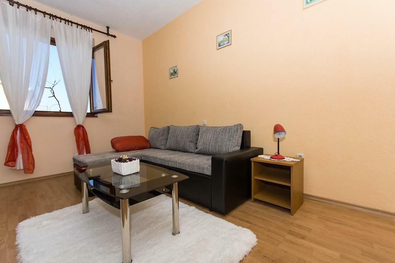 Apartmani A.Teskera تروغير المظهر الخارجي الصورة